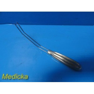 https://www.themedicka.com/11188-124605-thickbox/carefusion-v-mueller-gu-4590-cobb-ragde-needle-holder-40-angled-25869.jpg