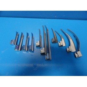 https://www.themedicka.com/3289-34225-thickbox/11-x-sunmed-assorted-laryngoscope-blades-mac-mil-bizzarri-giuffrida-r-shaw13959.jpg