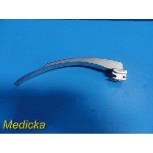 https://www.themedicka.com/8165-89953-thickbox/propper-macintosh-mac-5-curved-fiber-optic-st-laryngoscope-blade-20026.jpg