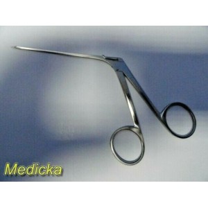 https://www.themedicka.com/9739-108088-thickbox/v-mueller-au-12225-ear-house-alligator-extra-delicate-scissor-5-1-4-ent23567.jpg